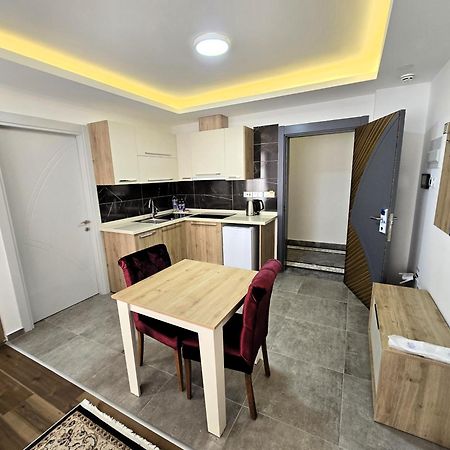 קיירניה Nurel Shark Residence מראה חיצוני תמונה